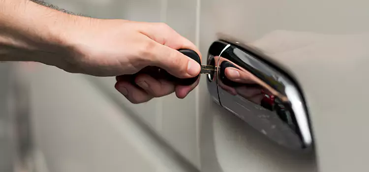 Why Choose Our Auto Locksmith Team in Marquette, MI?