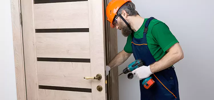 Replace Internal Door Handle with Lock Marquette